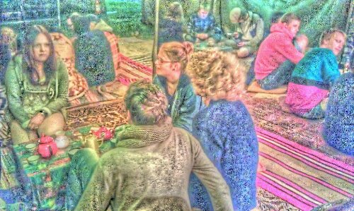 Målning av folk som hänger i Virus. Olja på duk.