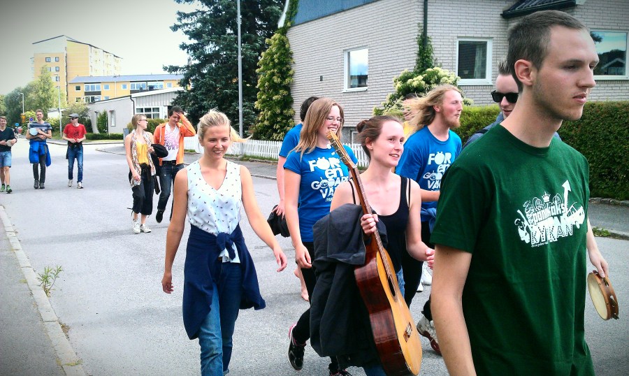 Pannkakskyrkan marscherar mot Bråvalla!